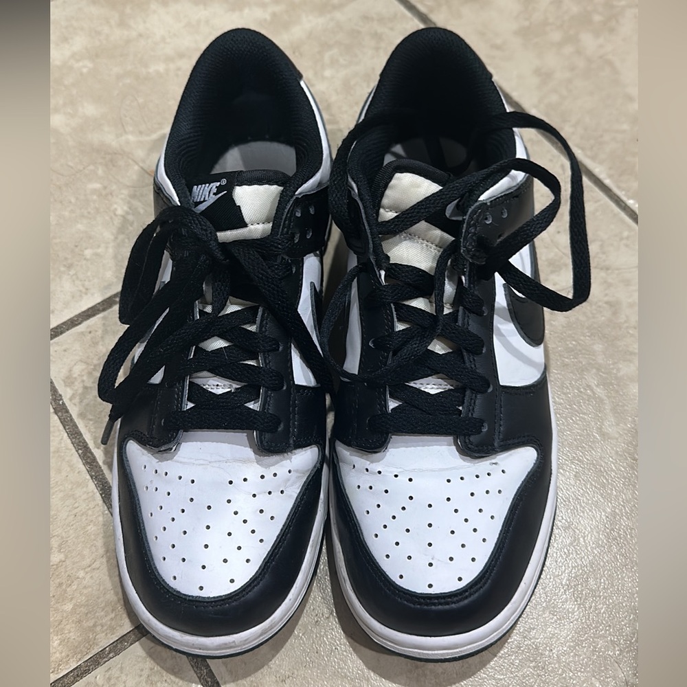 NIKE PANDA DUNKS - Picture 6 of 6